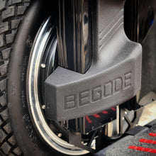 Load image into Gallery viewer, T4 2500W motor, 1800wh Battery ,100.8V , Begode Electric Uni Cycle ,